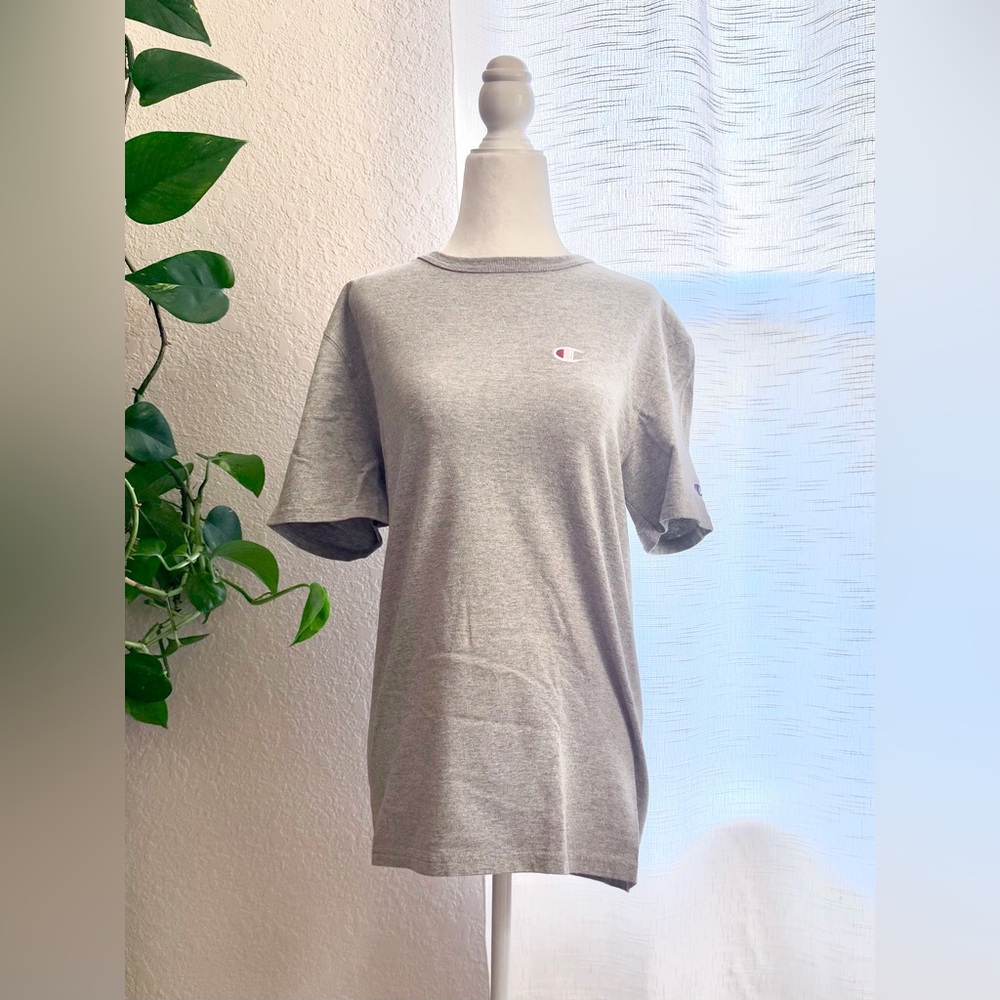 Champion Women's Gray Crewneck Logo Tee NWOT